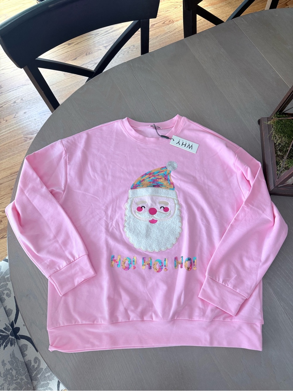 ✨ NWT ✨ Pink HO HO HO Sequined Santa Claus Seeatshirt